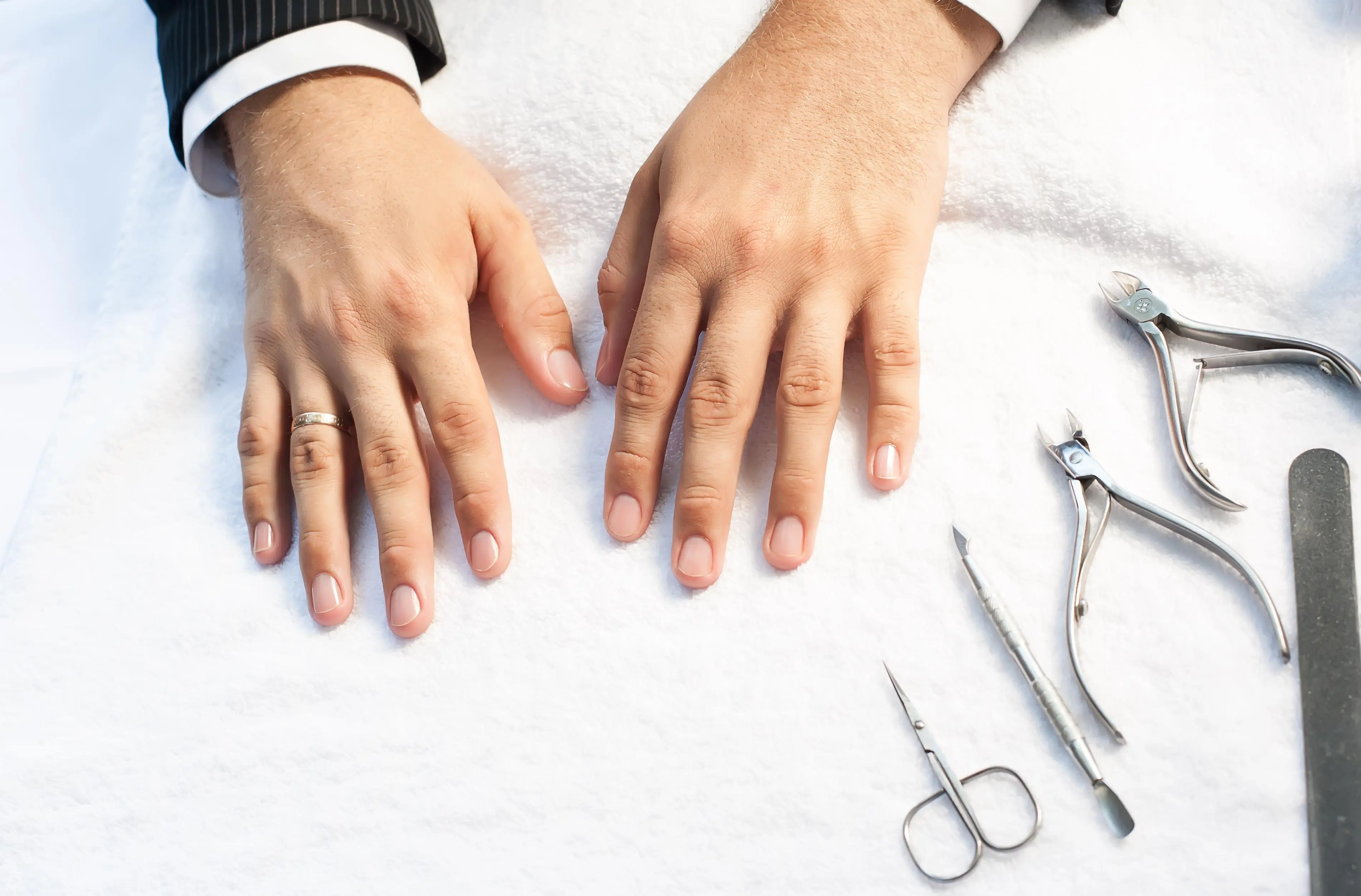 Mens Manicure: Style in Details
